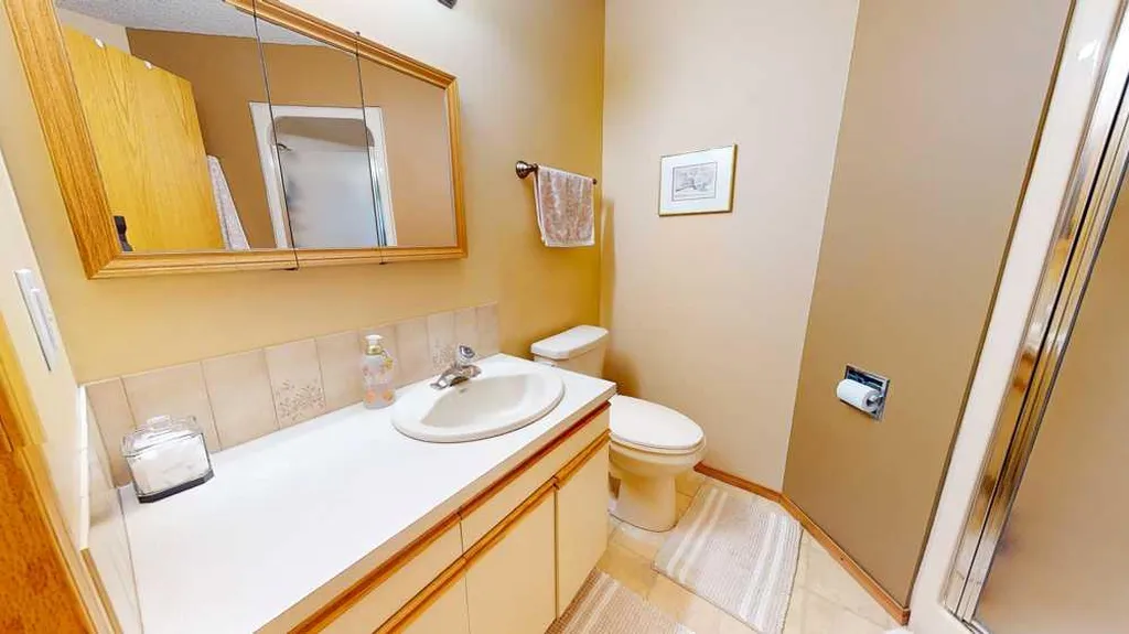 1165 16 Street NE Medicine Hat AB T1C1P7