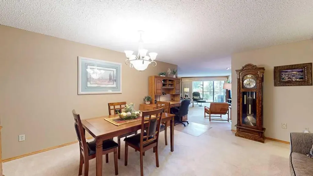 1165 16 Street NE Medicine Hat AB T1C1P7