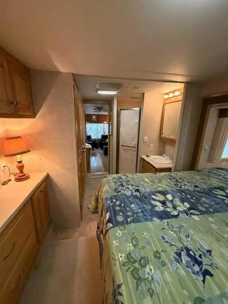 110-200 4 Avenue SW Sundre AB T0M 1X0
