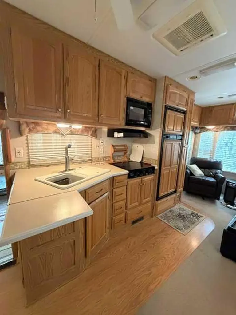 110 4 Avenue SW Sundre AB T0M 1X0