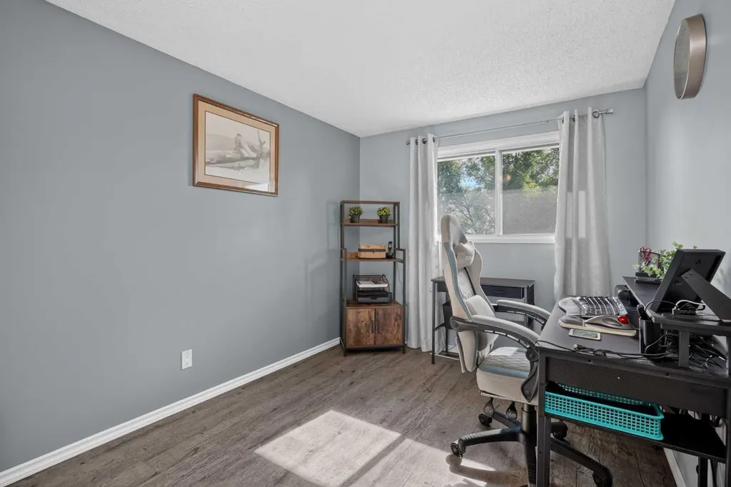 6609 Rundlehorn Drive NE Calgary AB T1Y 3T6