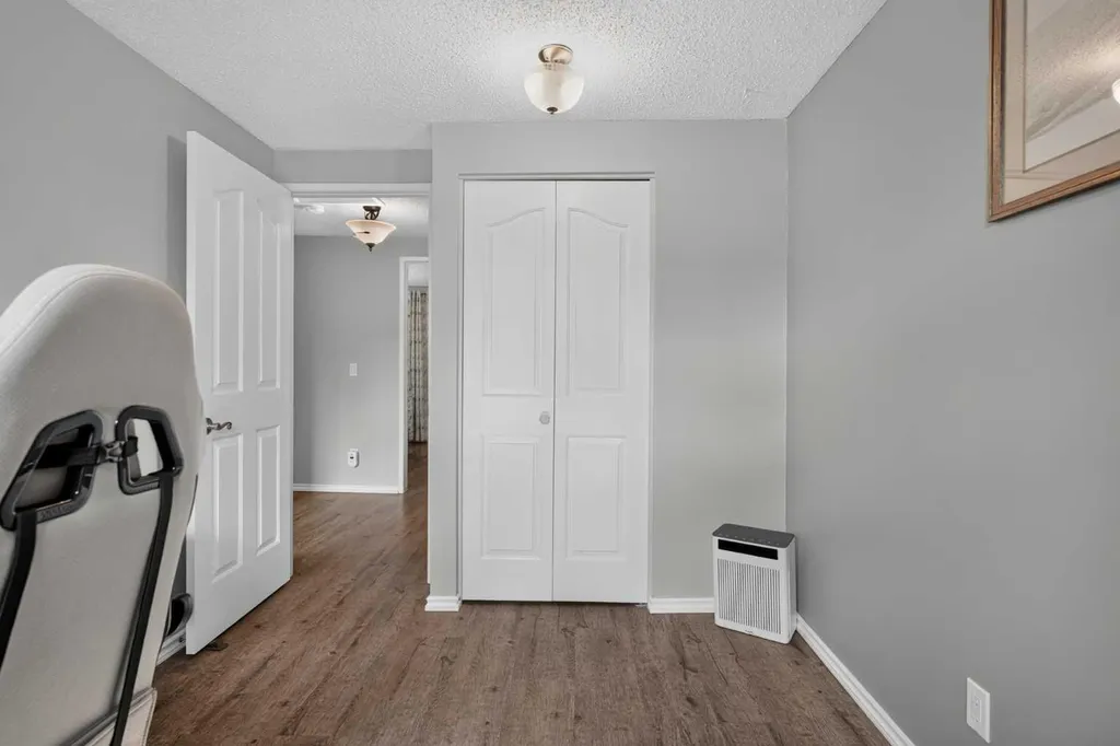 6609 Rundlehorn Drive NE Calgary AB T1Y 3T6
