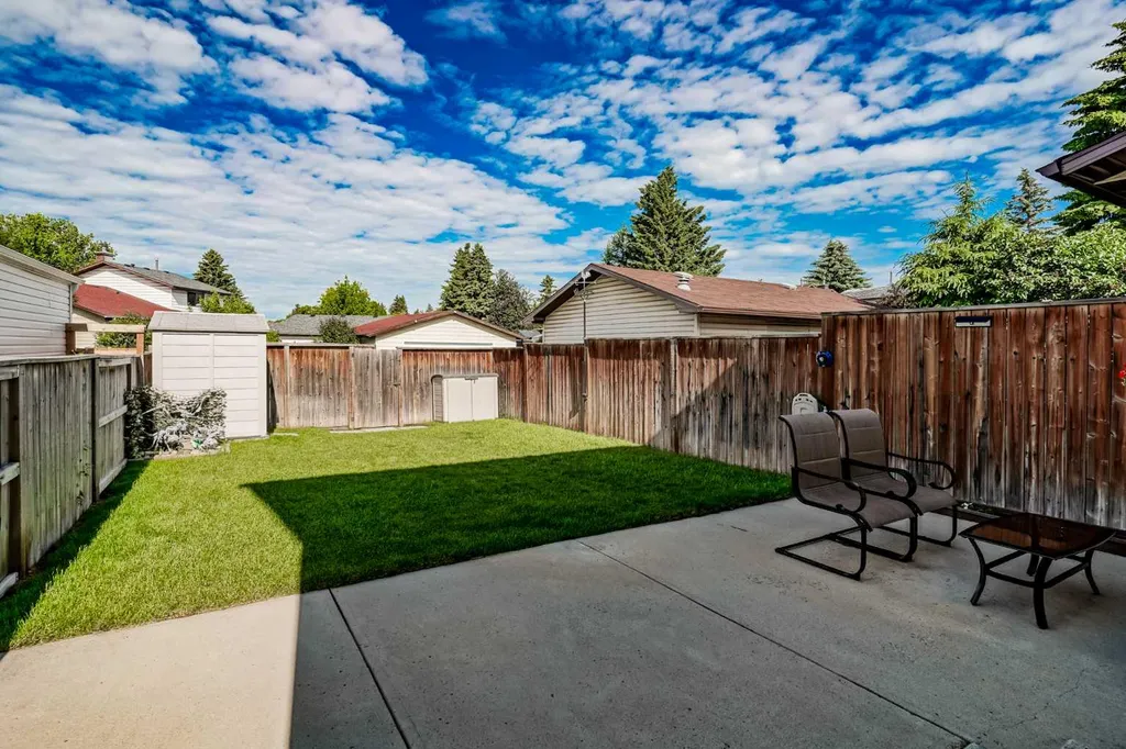 6609 Rundlehorn Drive NE Calgary AB T1Y 3T6