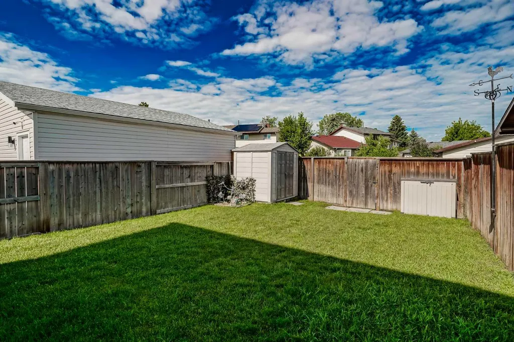 6609 Rundlehorn Drive NE Calgary AB T1Y 3T6