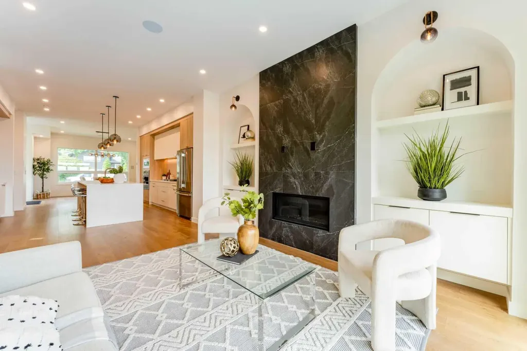 90 Hartford Road NW Calgary AB T2K 2A5