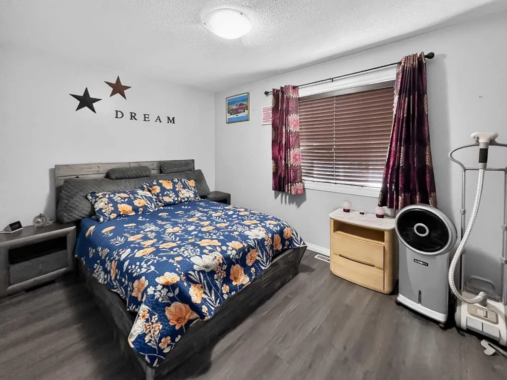6414 112 Street Grande Prairie AB T8W0J8