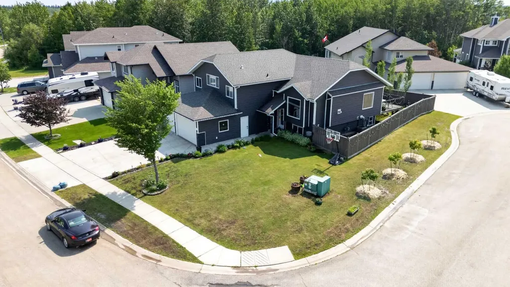 6414 112 Street Grande Prairie AB T8W0J8