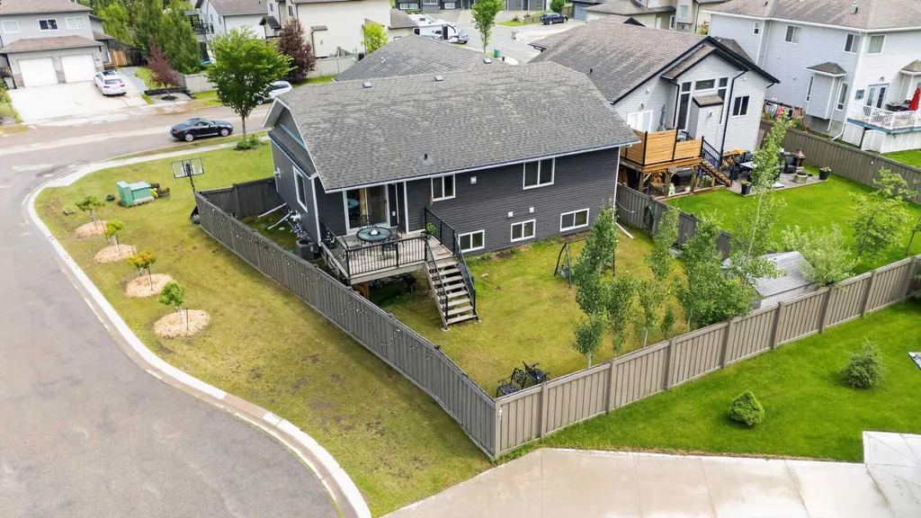 6414 112 Street Grande Prairie AB T8W0J8