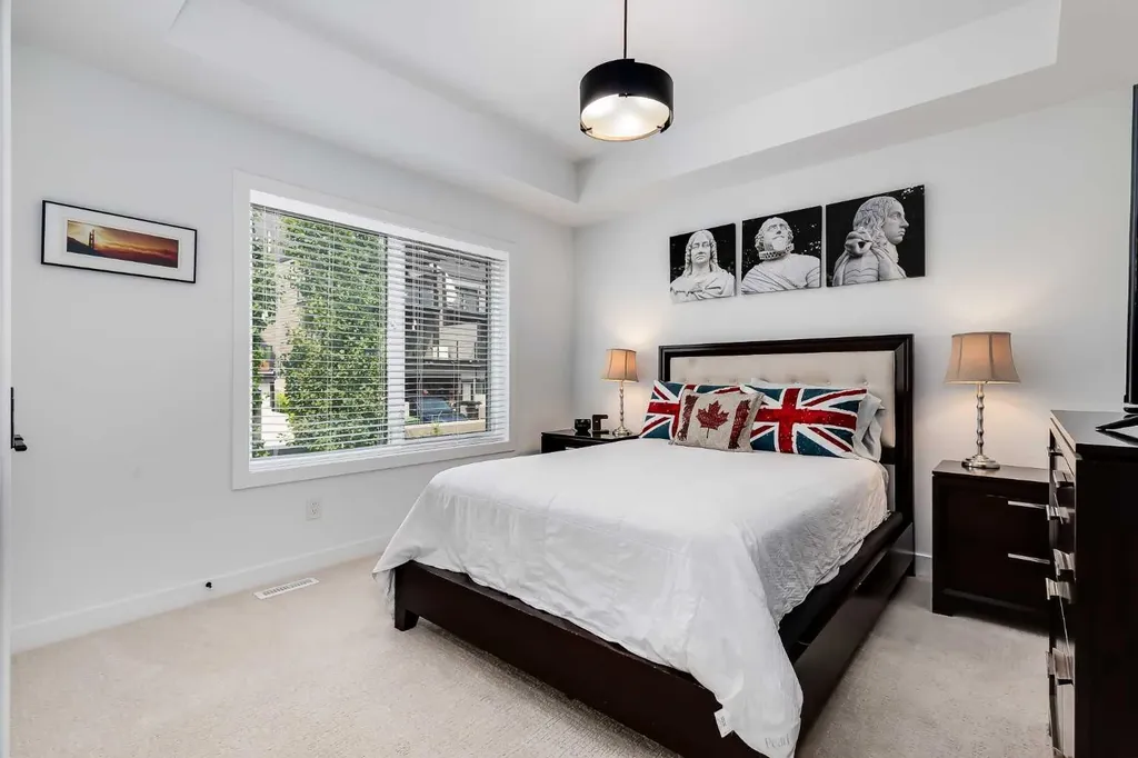 44 Timberline Way SW Calgary AB T3H0W3