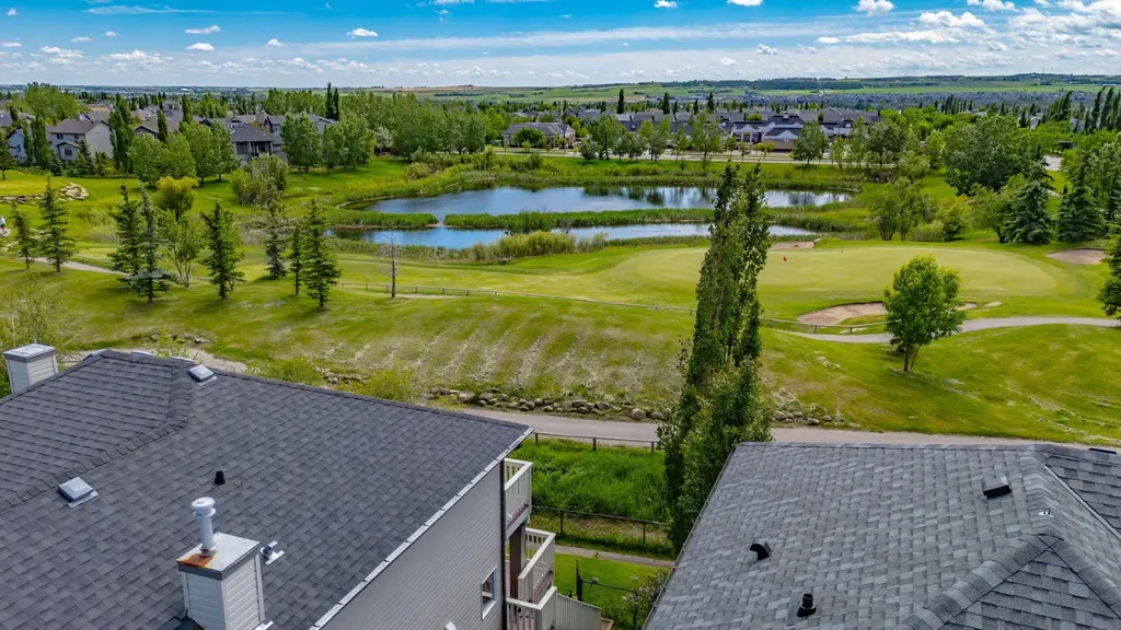 515 Crystal Green Okotoks AB T1S 2K6
