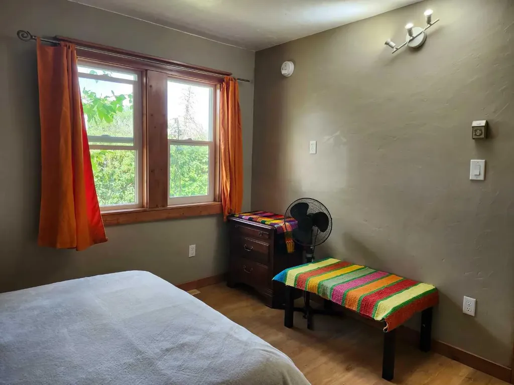 655 3 Avenue W Drumheller AB T0J0Y3