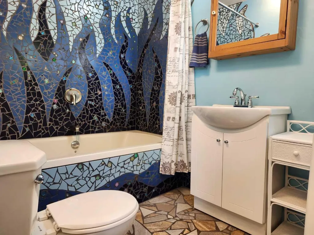 655 3 Avenue W Drumheller AB T0J0Y3