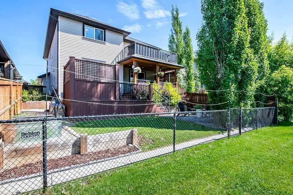 1034 Ranch Road Okotoks AB T1S 0E4