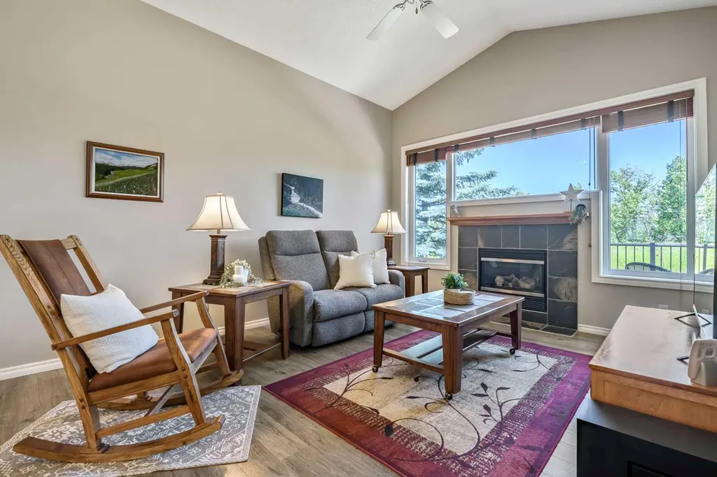 108 Cimarron Drive Okotoks AB T1S 1X3