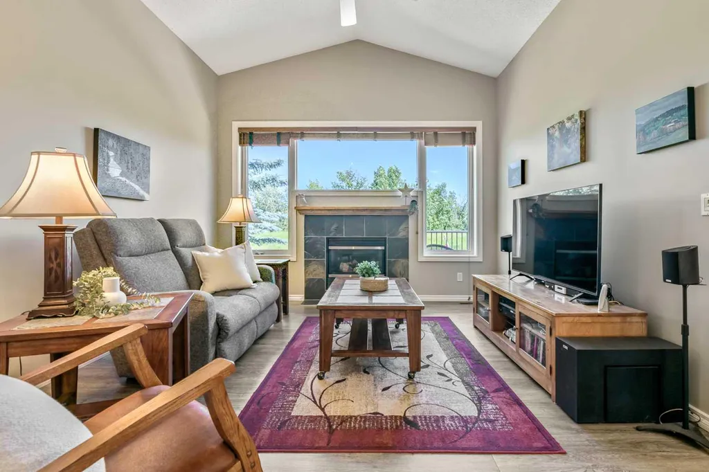 108 Cimarron Drive Okotoks AB T1S 1X3