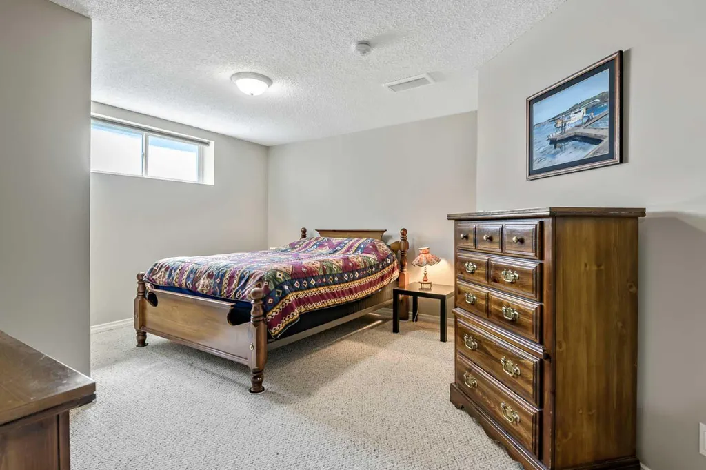 108 Cimarron Drive Okotoks AB T1S 1X3