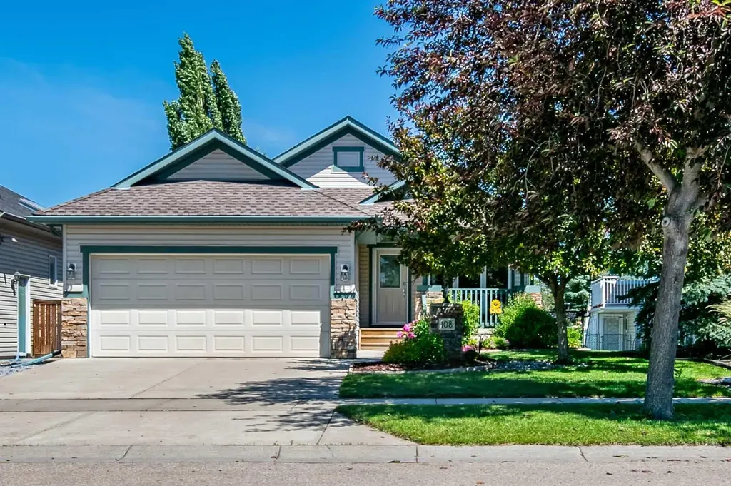 108 Cimarron Drive Okotoks AB T1S 1X3