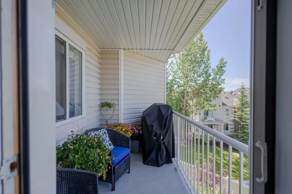 11 Chaparral Ridge Drive SE Calgary AB T2X 3P7