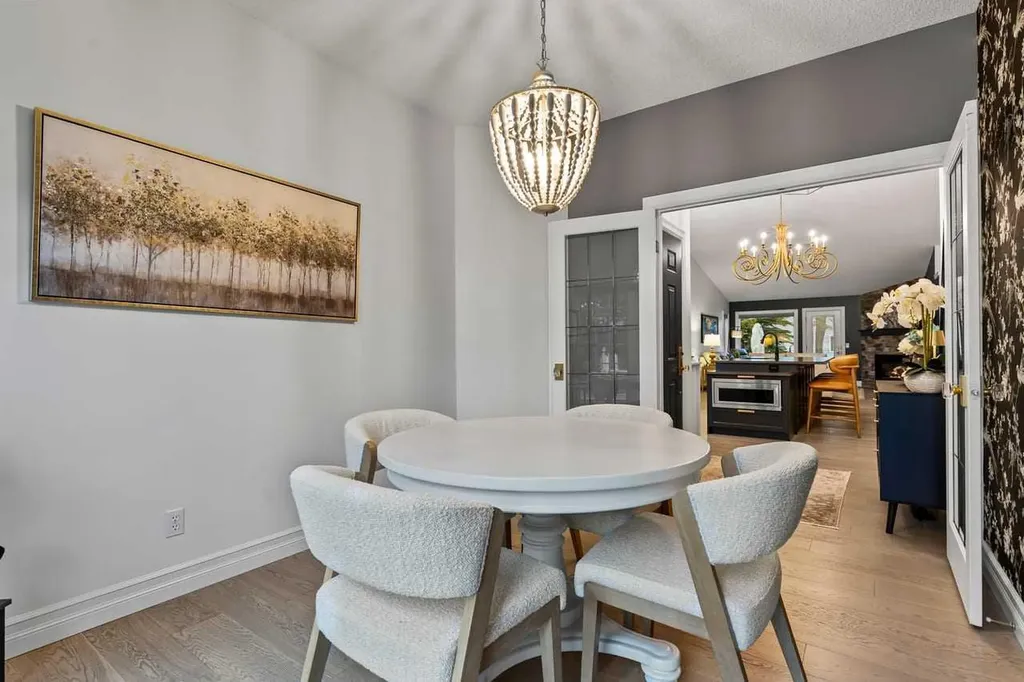 33 Douglasview Park SE Calgary AB T2Z2R9