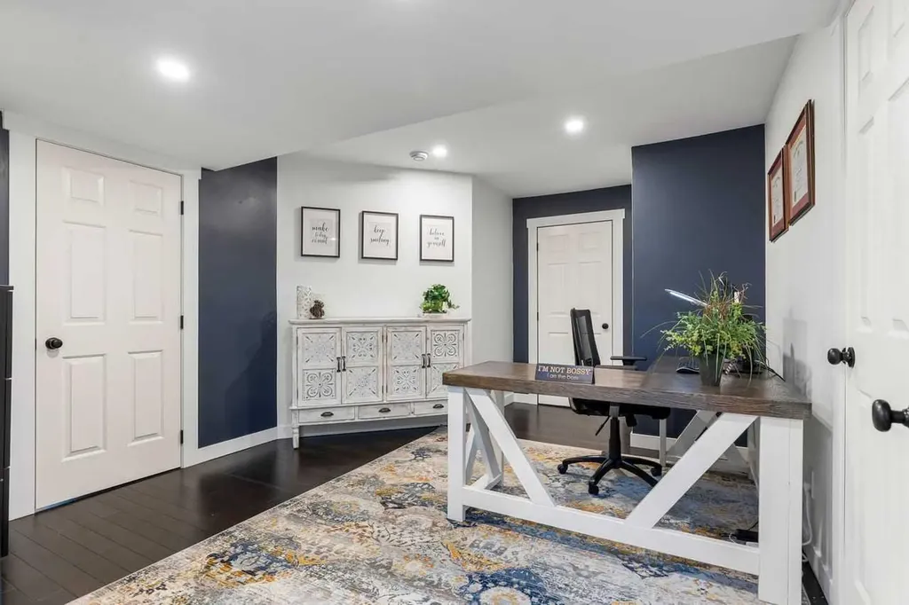 33 Douglasview Park SE Calgary AB T2Z2R9