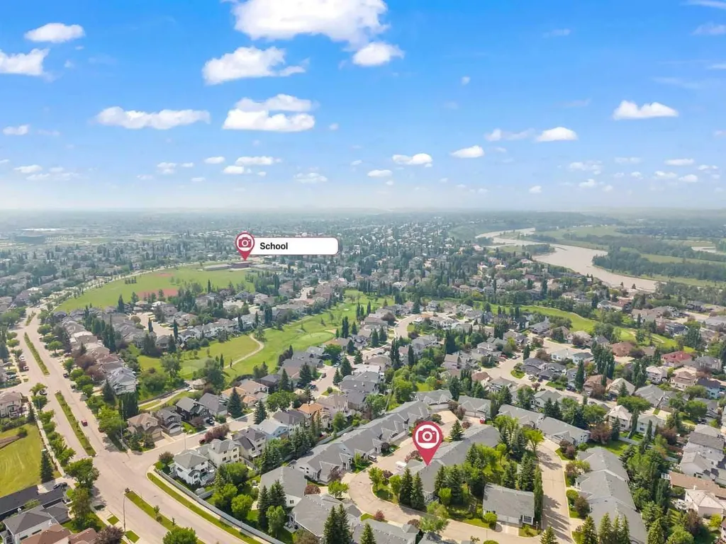33 Douglasview Park SE Calgary AB T2Z2R9