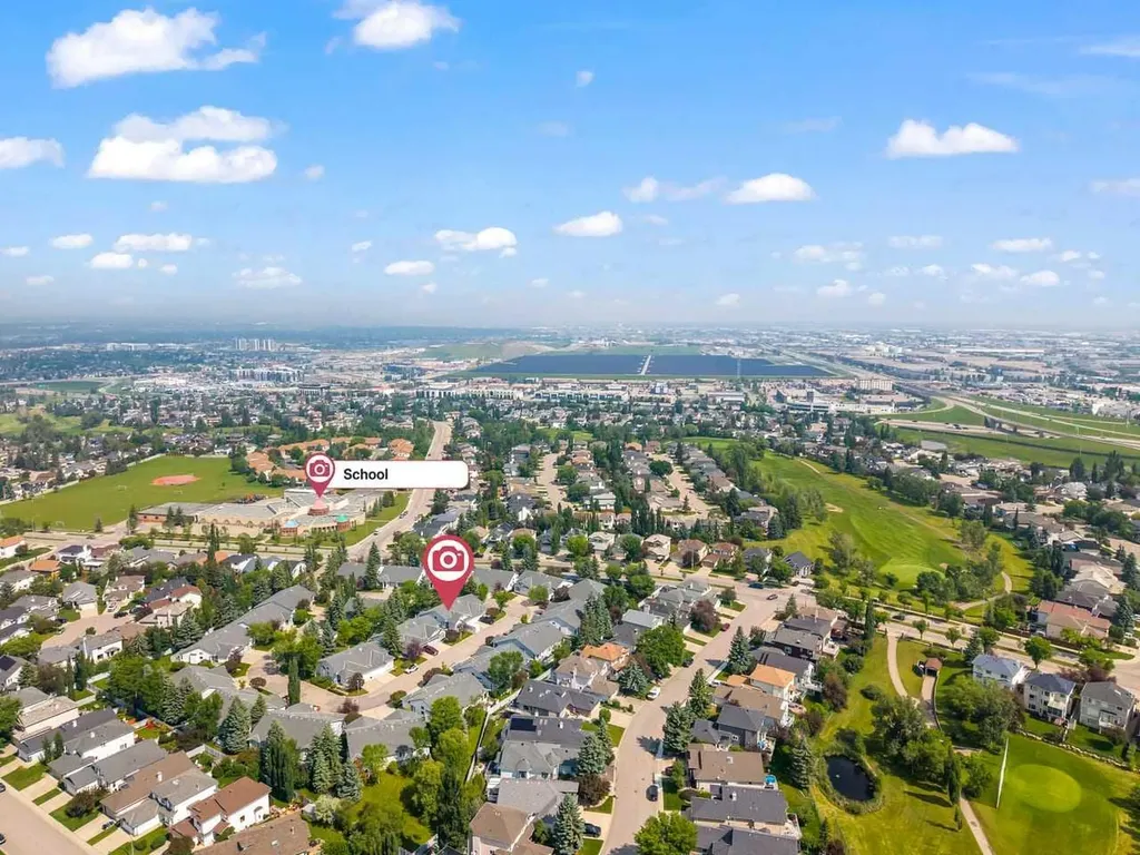 33 Douglasview Park SE Calgary AB T2Z2R9