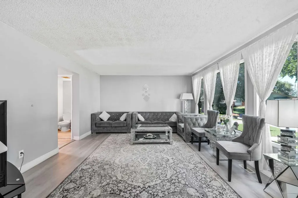436 Templewood Place NE Calgary AB T1Y 4A9