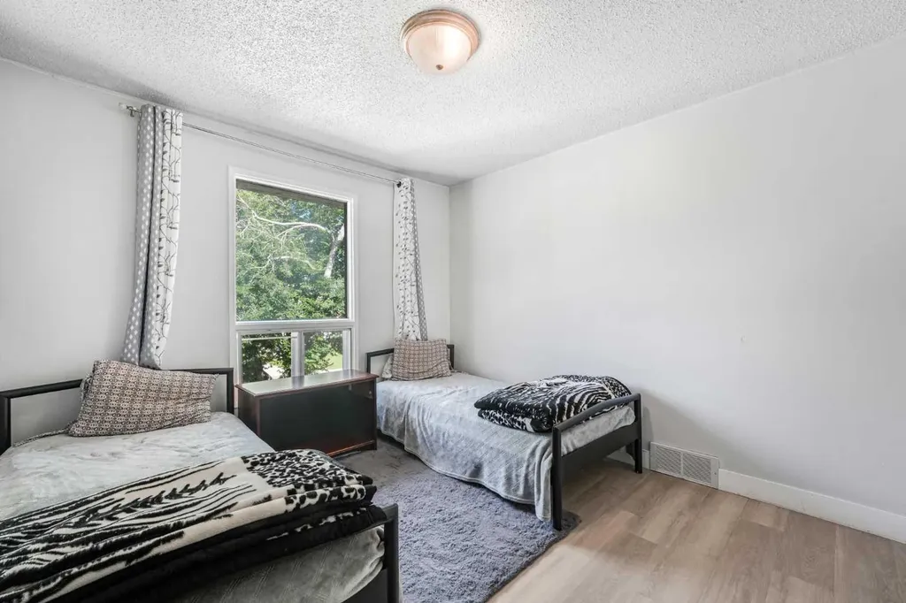 436 Templewood Place NE Calgary AB T1Y 4A9