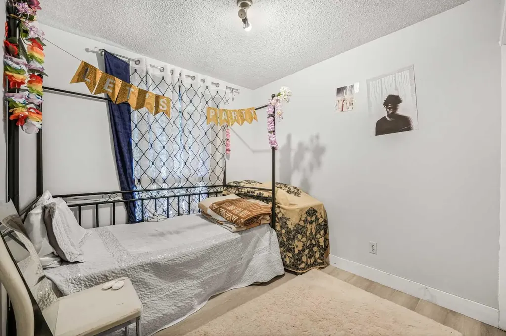 436 Templewood Place NE Calgary AB T1Y 4A9