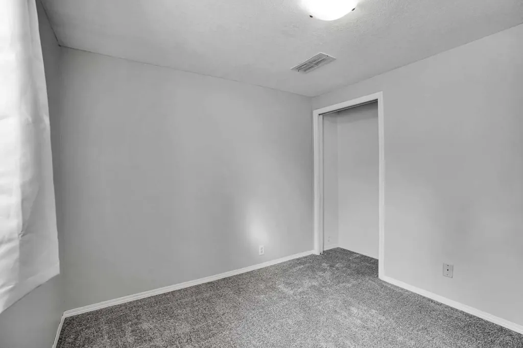 6404 4a Street NE Calgary AB T2K 5M9