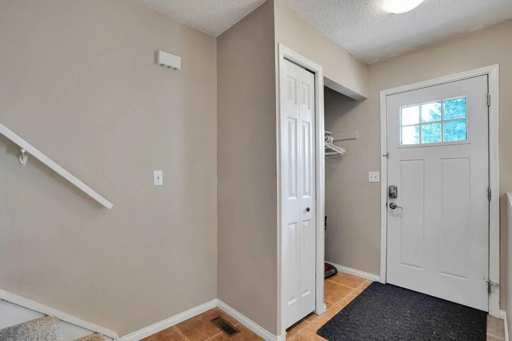 6404 4a Street NE Calgary AB T2K 5M9