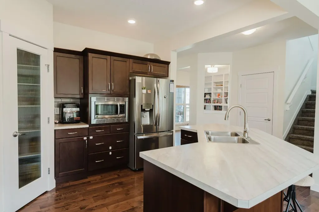 8969 96 Avenue Grande Prairie AB T8X0N1