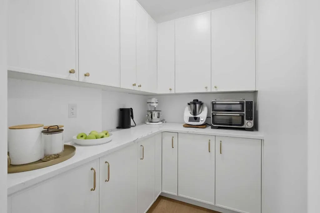 6 Mitchell Crescent Blackfalds AB T4M 0H4