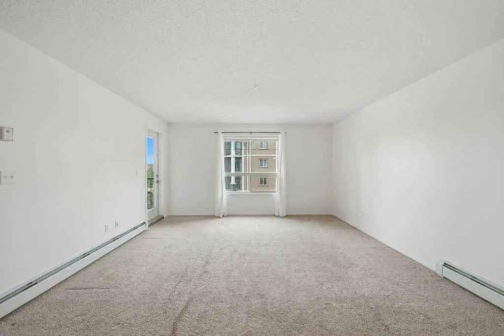 60 Panatella Street NW Calgary AB T3K 0M4