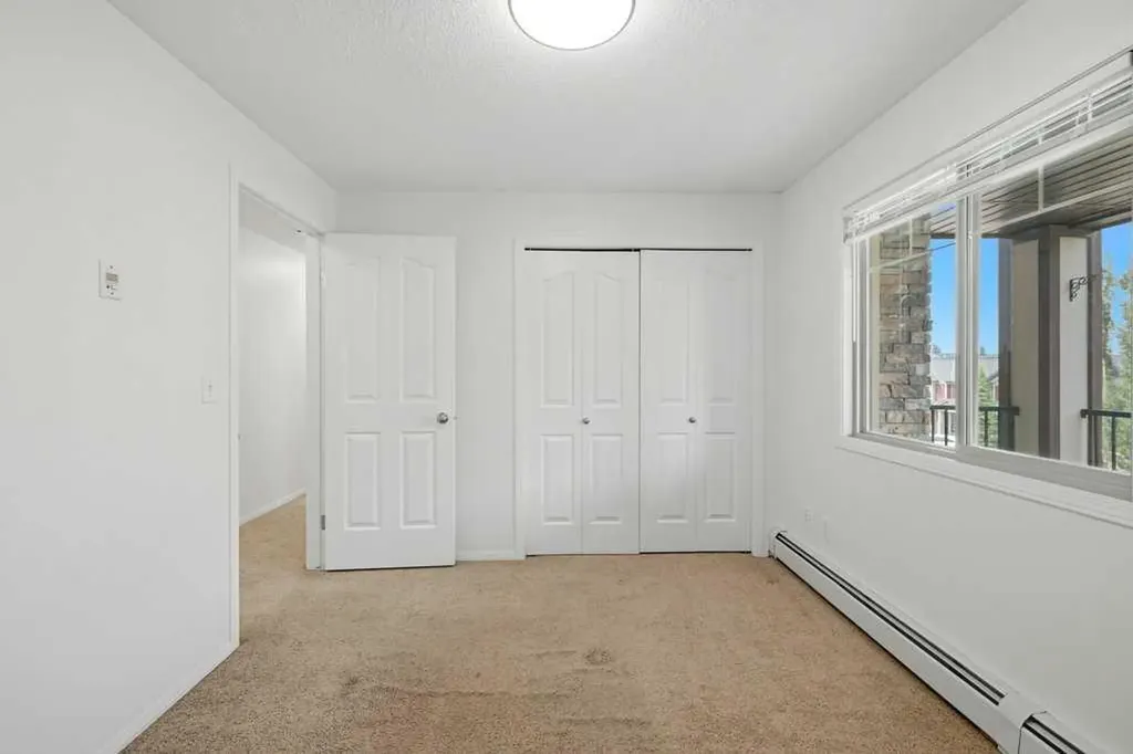 60 Panatella Street NW Calgary AB T3K 0M4