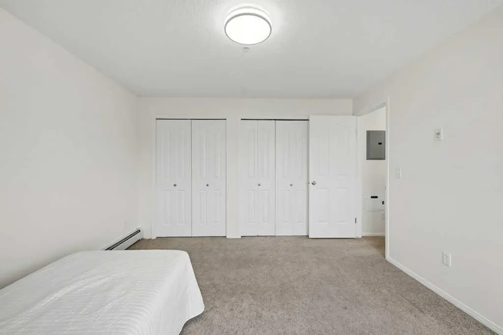 60 Panatella Street NW Calgary AB T3K 0M4
