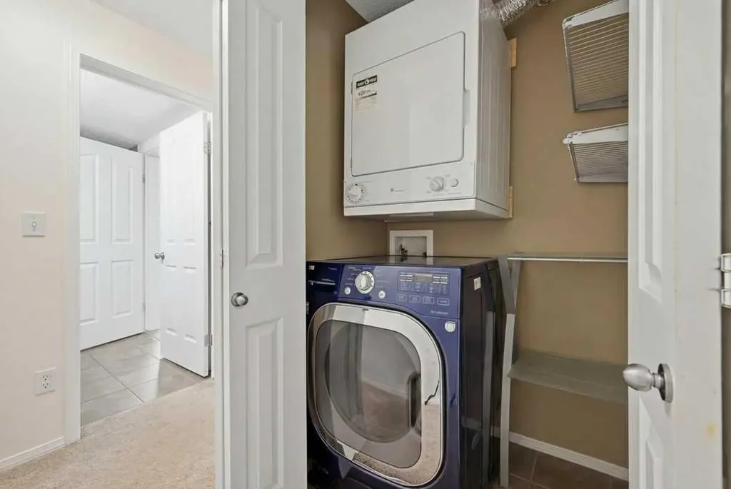 60 Panatella Street NW Calgary AB T3K 0M4