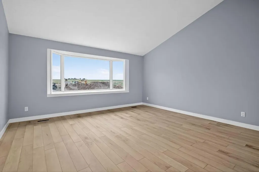 578099 83 Street E Rural Foothills County AB T1V 1R7
