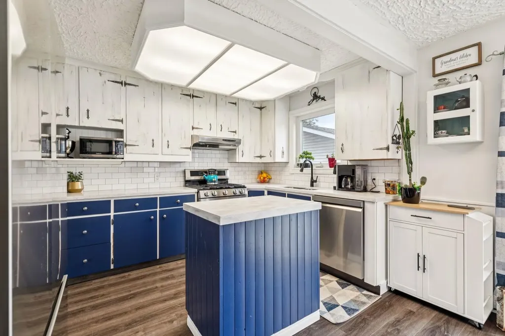 485 Big Springs Drive SE Airdrie AB T4A 1A3