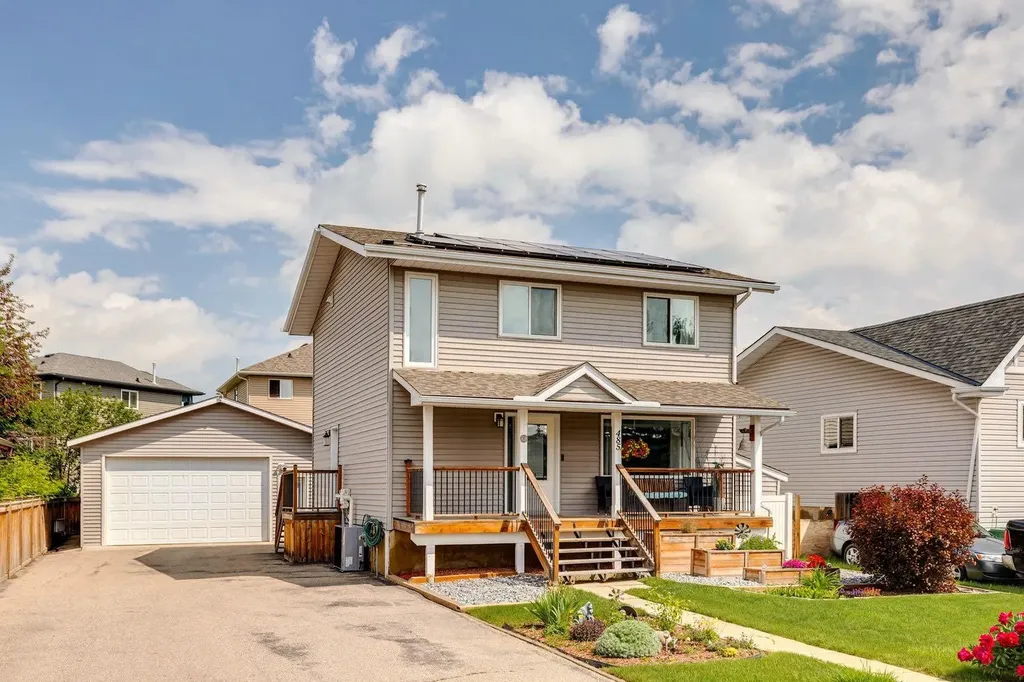 485 Big Springs Drive SE Airdrie AB T4A 1A3