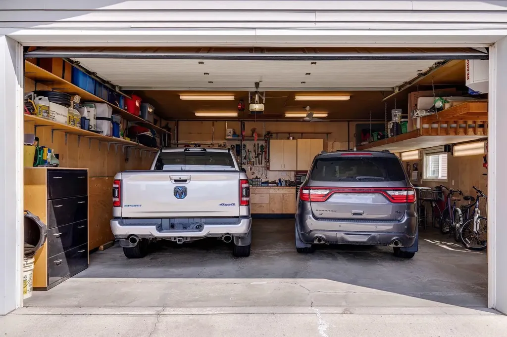 485 Big Springs Drive SE Airdrie AB T4A 1A3