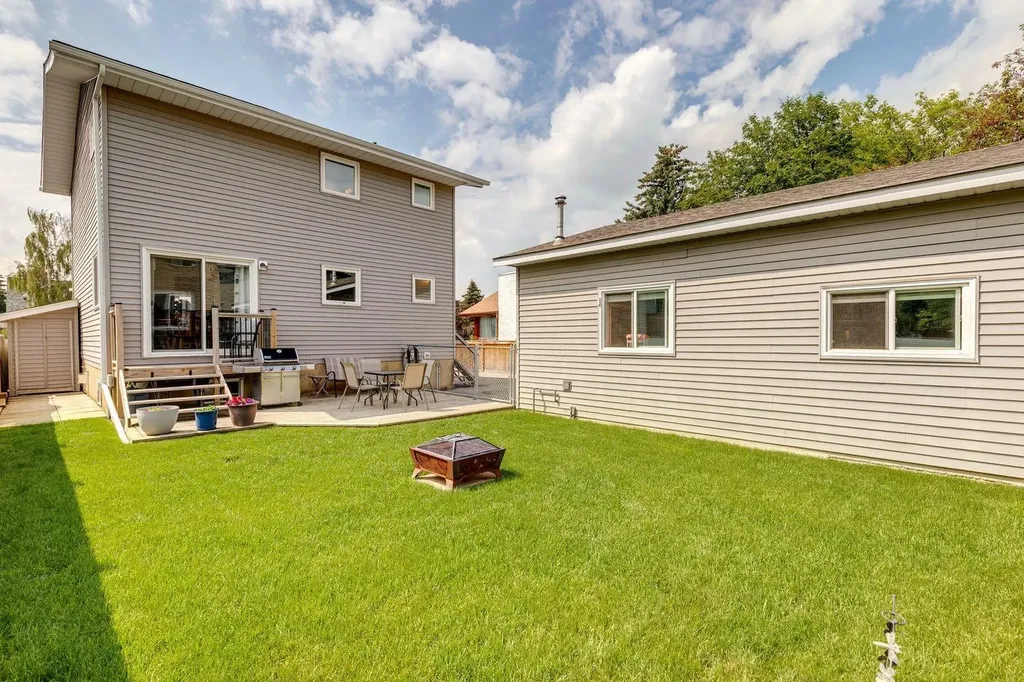 485 Big Springs Drive SE Airdrie AB T4A 1A3