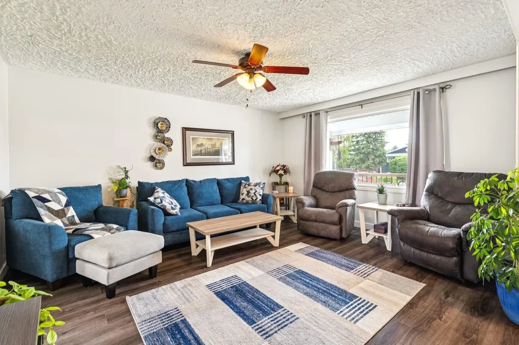 485 Big Springs Drive SE Airdrie AB T4A 1A3
