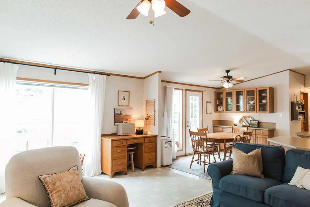 7329 Twp Road 701a Grovedale AB T0H1X0