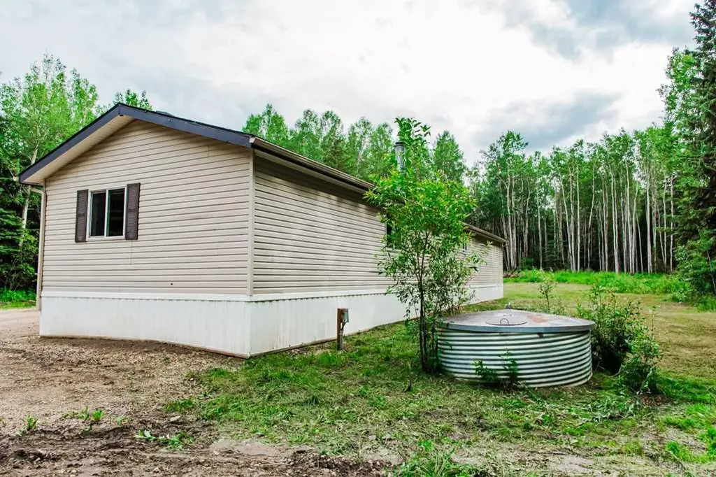 7329 Twp Road 701a Grovedale AB T0H1X0