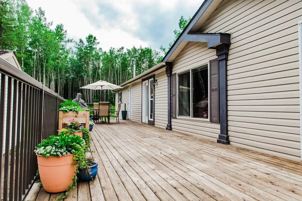 7329 Twp Road 701a Grovedale AB T0H1X0