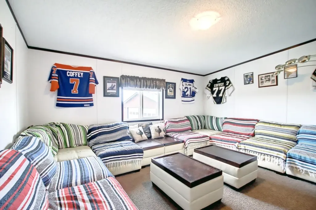 362070 Range Road 6-4 Rural Clearwater County AB T0M 0M0