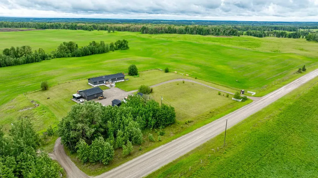 362070 Range Road 6-4 Rural Clearwater County AB T0M 0M0