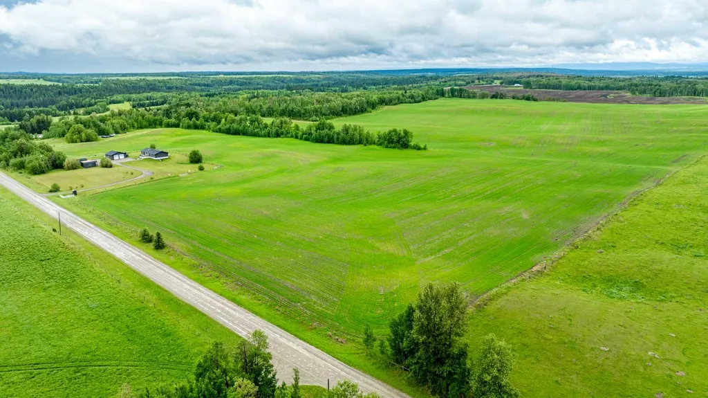 362070 Range Road 6-4 Rural Clearwater County AB T0M 0M0
