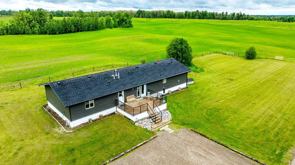 362070 Range Road 6-4 Rural Clearwater County AB T0M 0M0